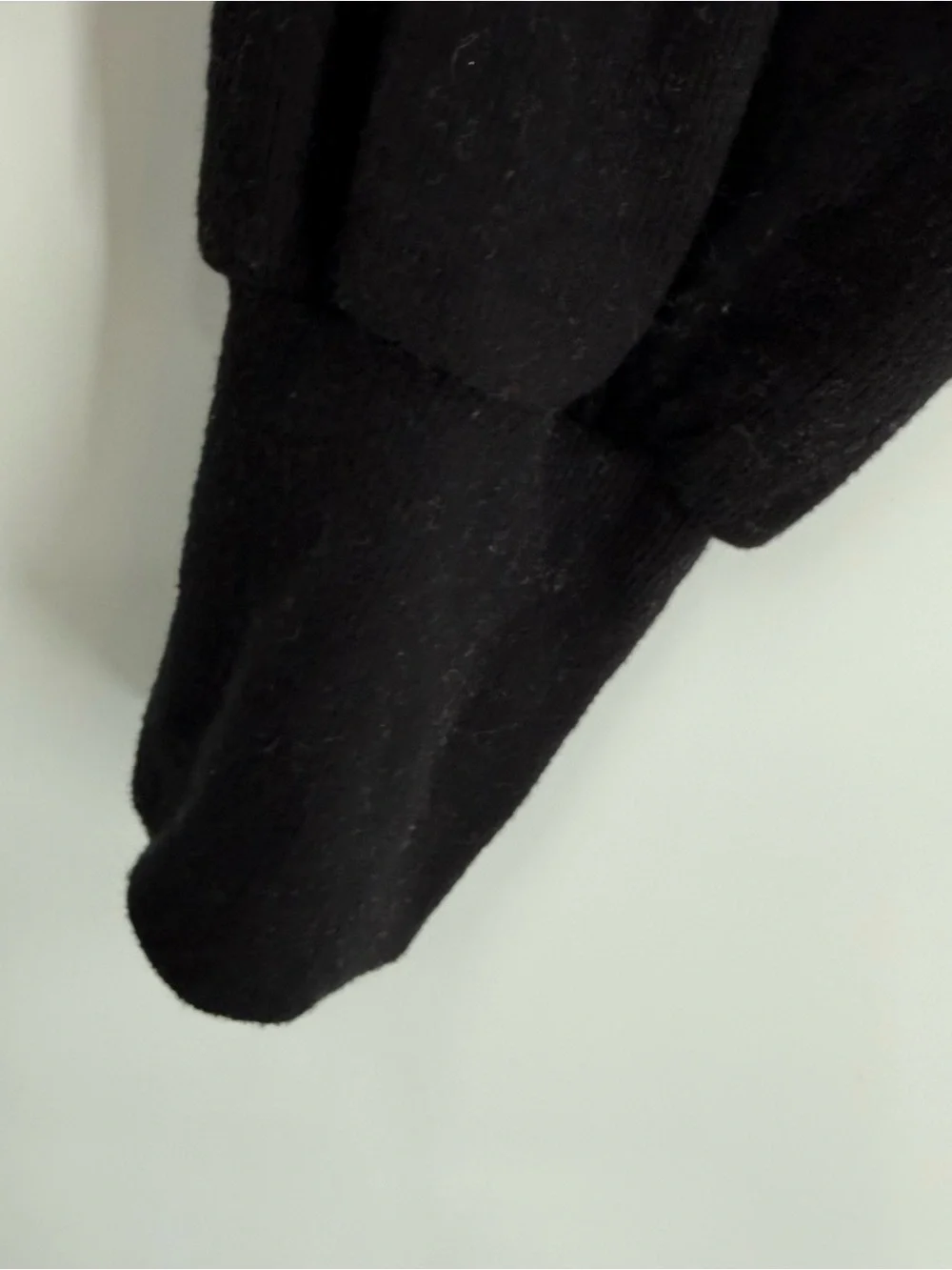 Evereve Gray/Black Long Sleeve Baseball Tee Top Raglan Plush Size S Sporty